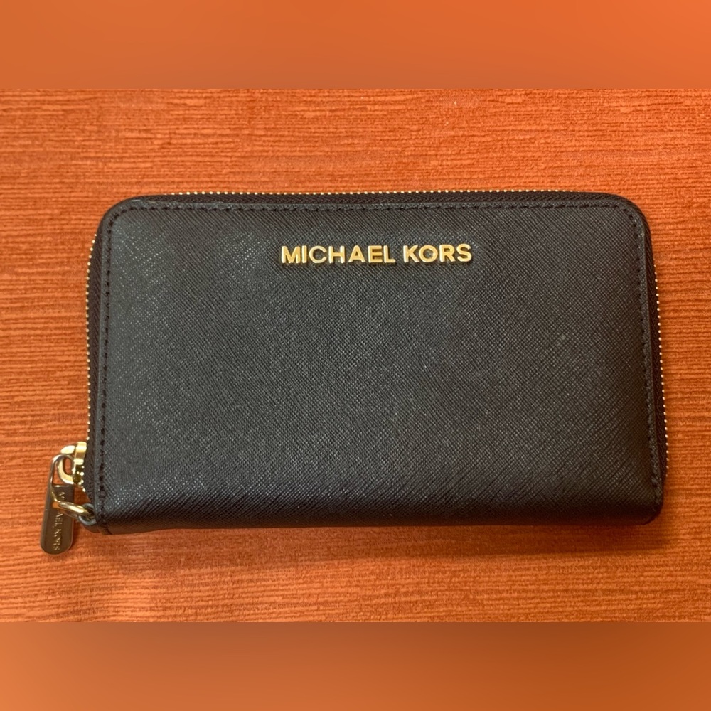 Black Michael Kors wallet